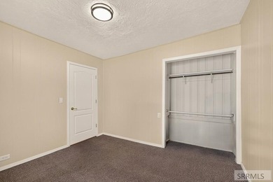 Oversized Corner Lot! Welcome to this beautifully maintained - photo 19