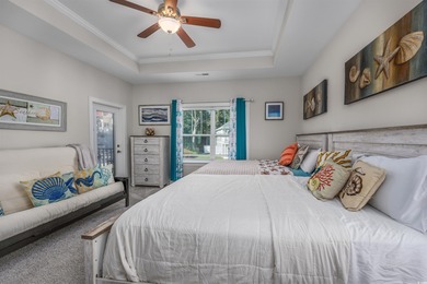 Looking for a 4-bed home in North Myrtle Beach just two blocks