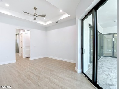 Welcome to 620 SW 26th Street, Cape Coral! This stunning - photo 24
