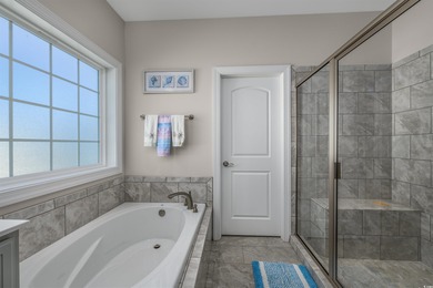 Looking for a 4-bed home in North Myrtle Beach just two blocks