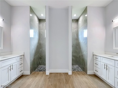 Welcome to 620 SW 26th Street, Cape Coral! This stunning - photo 25