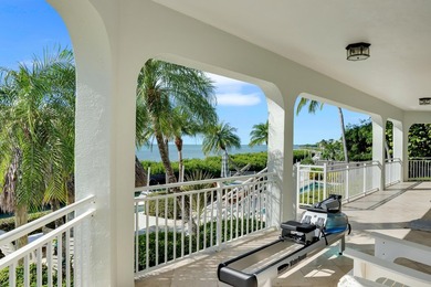 An Oceanfront Masterpiece with Infinite Horizons Commanding a - photo 28