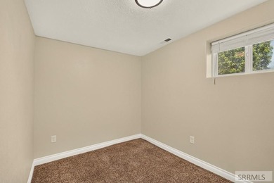 Oversized Corner Lot! Welcome to this beautifully maintained - photo 28
