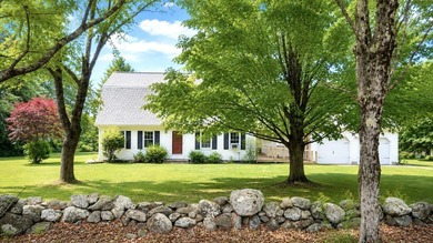 OPEN HOUSE SUN 7/26 11am - 1pm Welcome to 14 Mountain View Lane! - photo 3