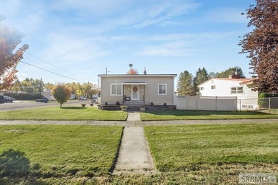 Oversized Corner Lot! Welcome to this beautifully maintained - photo 33