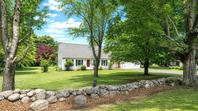 OPEN HOUSE SUN 7/26 11am - 1pm Welcome to 14 Mountain View Lane! - photo 4