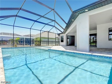 Welcome to 620 SW 26th Street, Cape Coral! This stunning - photo 42