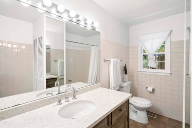 Located perfectly between East Hampton Village, Amagansett - photo 8