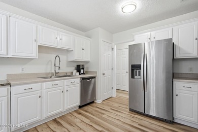 Situated on a large corner lot in the established Stoney Creek - photo 22