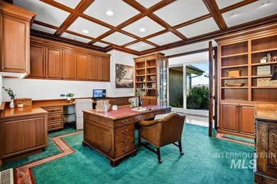 An extraordinary sanctuary of living & landscape, set on more - photo 24