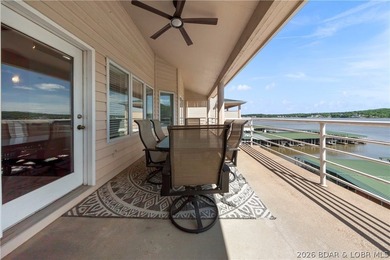 Experience elevated Lake of the Ozarks living in this furnished - photo 28