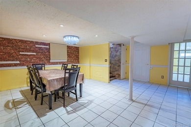 Welcome to this beautiful Hi-Ranch in Douglaston!! Features - photo 29