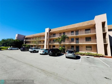 (private lake, pond, creek) Condo For Sale in Sunrise Florida