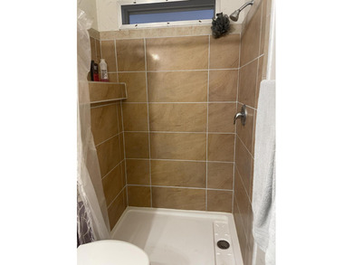 Very nicely kept home. 55+ neighborhood. Lots of space in home