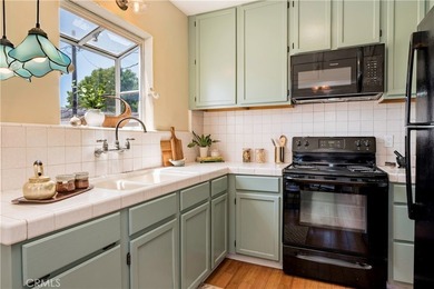 Welcome to La Casa Mariana, an exceptional Spanish-style triplex - photo 18