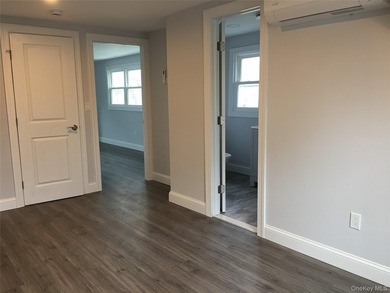 Gorgeously completely remodeled home! New kitchen with beautiful - photo 21