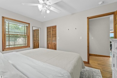 Welcome to your turnkey Torch Lake retreat, where luxury - photo 22