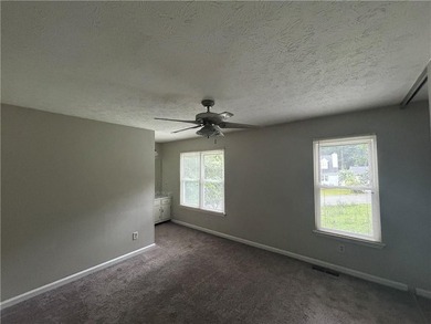 This two-story home offers over 1,500 sq ft of comfortable - photo 23