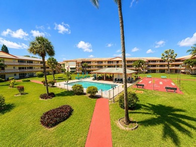 Charming corner-unit condo offering over 1,000 sq. ft. of living - photo 24