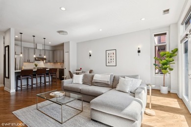This 2 bed/2 bath condo is the perfect blend of modern comfort - photo 8