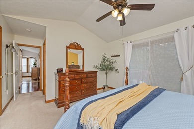 Meticulously maintained and move-in ready, this stunning - photo 25