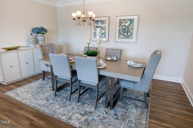 Experience the epitome of Luxury Condo Living in our exquisite - photo 8