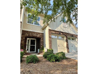 Lake Wylie Townhome/Townhouse Sale Pending in Charlotte North Carolina