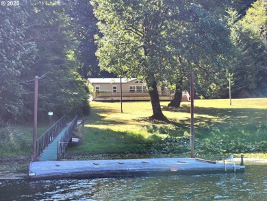 Lake Home For Sale in Lakeside, Oregon