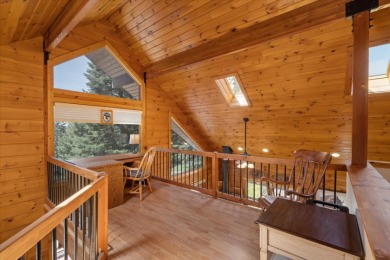 Exceptional furnished log home - photo 12