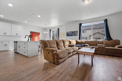 4138 E SUN Dr - photo 7