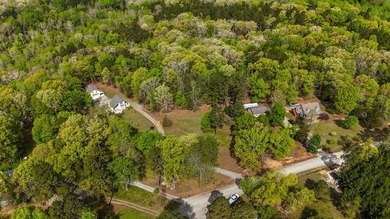 #73090-Located in the Sandie Point subdivision just minutes from - photo 4