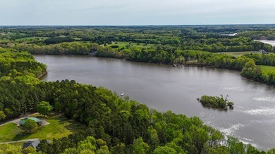 #73090-Located in the Sandie Point subdivision just minutes from - photo 7