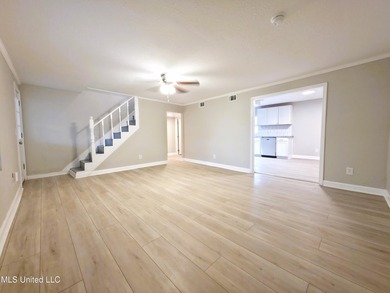 Rare Dual-Residence Gem: Two Fully Remodeled Homes on One Lot! - photo 11