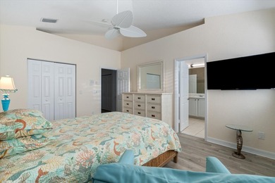 Desirable DOWNTOWN location, 2 blocks from Pineapple Grove & 3 - photo 13