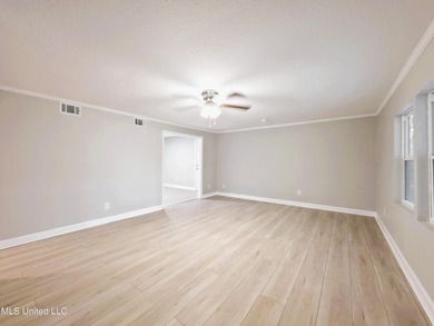 Rare Dual-Residence Gem: Two Fully Remodeled Homes on One Lot! - photo 14