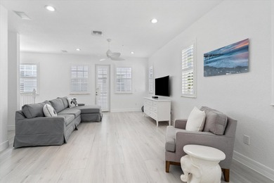 Desirable DOWNTOWN location, 2 blocks from Pineapple Grove & 3 - photo 24