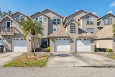 Lake Townhome/Townhouse For Sale in Clearwater, Florida