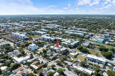 Desirable DOWNTOWN location, 2 blocks from Pineapple Grove & 3 - photo 31