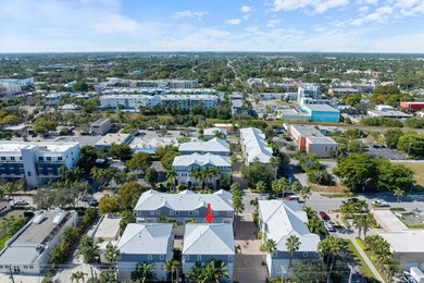 Desirable DOWNTOWN location, 2 blocks from Pineapple Grove & 3 - photo 32