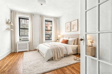 Welcome to Residence 2A at 211 East 88th Street - a charming - photo 3