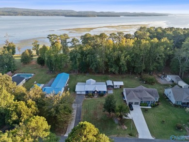 Lake Guntersville Home For Sale in Scottsboro Alabama