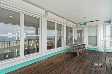 Calling all investors and dream home seekers! This exceptional - photo 11