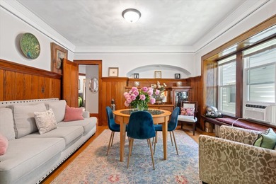 Large Shorewood duplex in a prime location near restaurants - photo 11