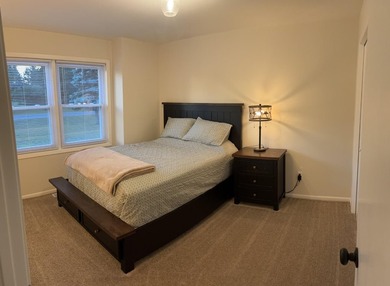 Freshly updated and full of charm, this spacious 4-bedroom - photo 12