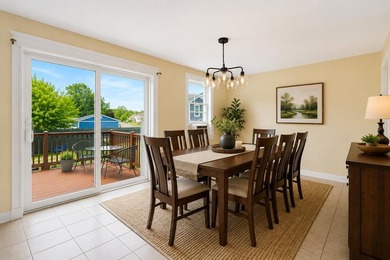 Tucked into one of Portland's most convenient locations, just - photo 4