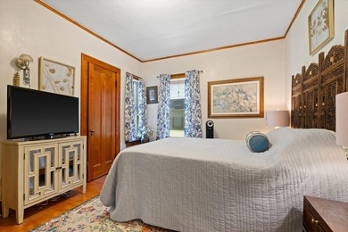 Large Shorewood duplex in a prime location near restaurants - photo 15