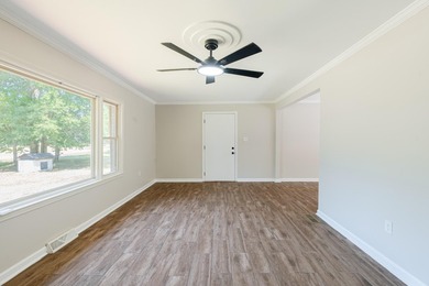 Welcome to Saint Stephen! Come fall in love with this beautiful - photo 18