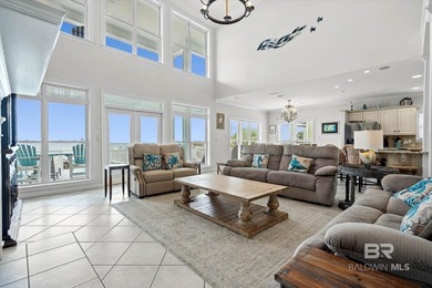Calling all investors and dream home seekers! This exceptional - photo 20