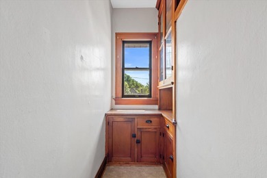 Large Shorewood duplex in a prime location near restaurants - photo 24