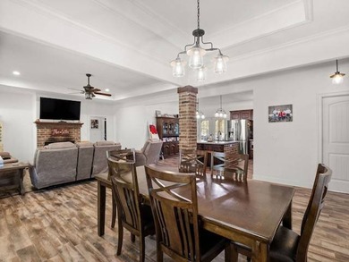 Lake Living at Its Finest! Discover this stunning 4-bedroom - photo 7